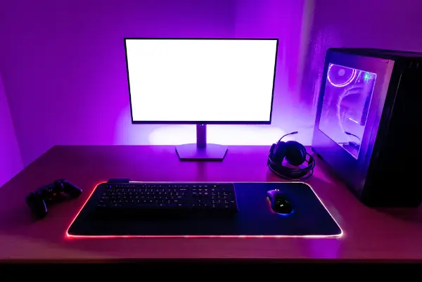 Gaming Tisch mit Led