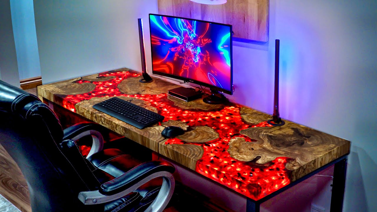Herstellung eines brennenden LAVA GAMING DESK