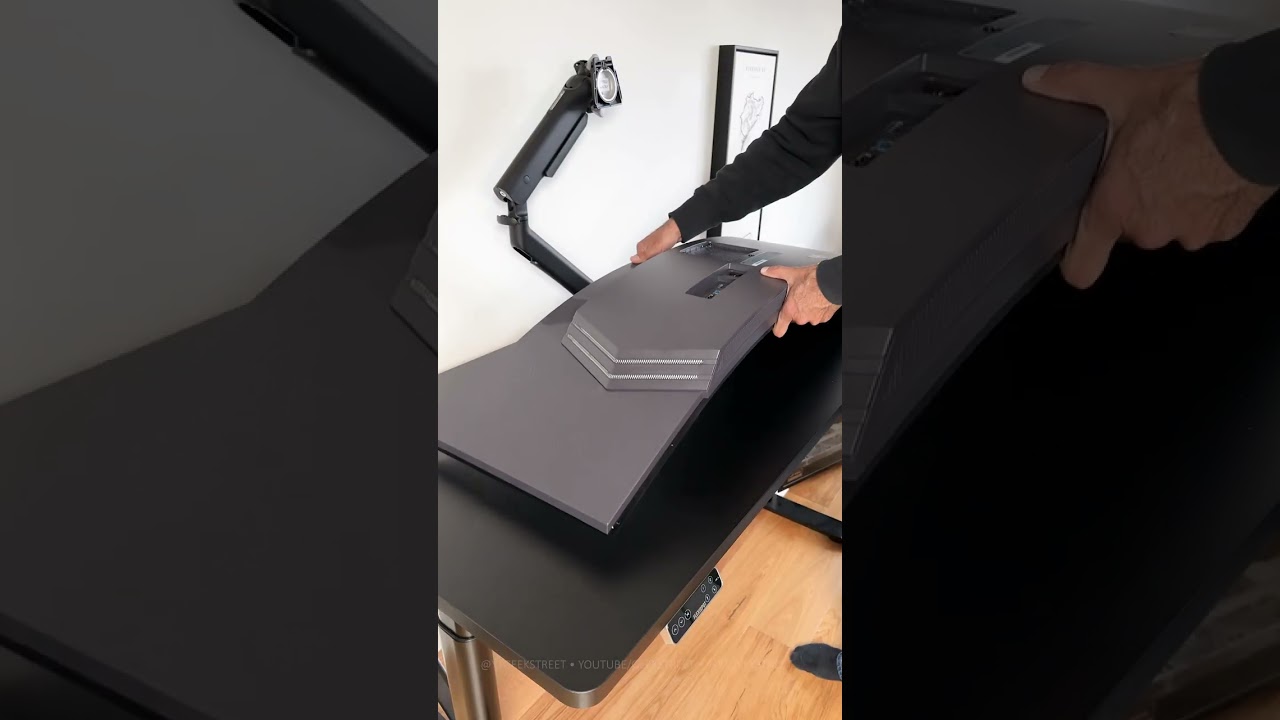 Das MUST HAVE Gaming Desk UPGRADE! 😲 1 Das MUST HAVE Gaming Desk UPGRADE! 😲